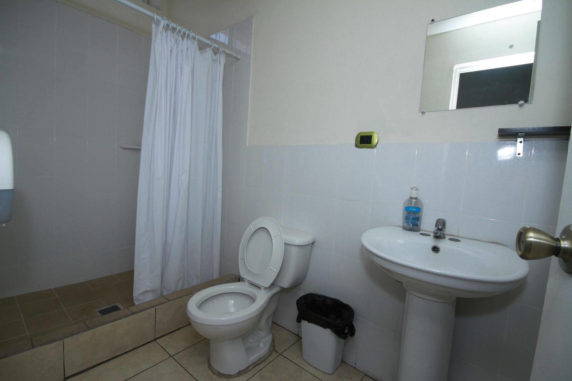 Hostal Casa Verde Santa Ana Luaran gambar