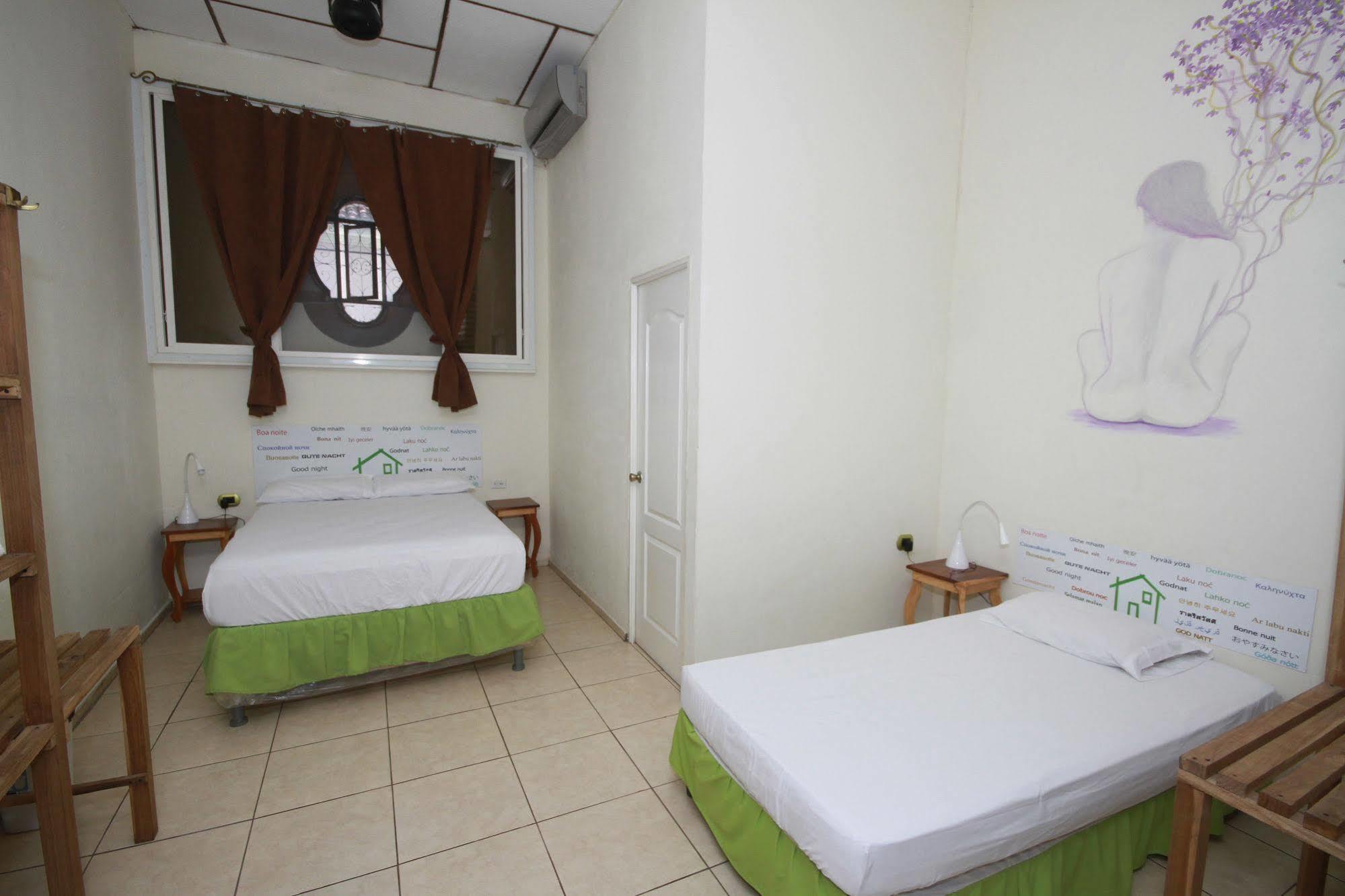 Hostal Casa Verde Santa Ana Luaran gambar