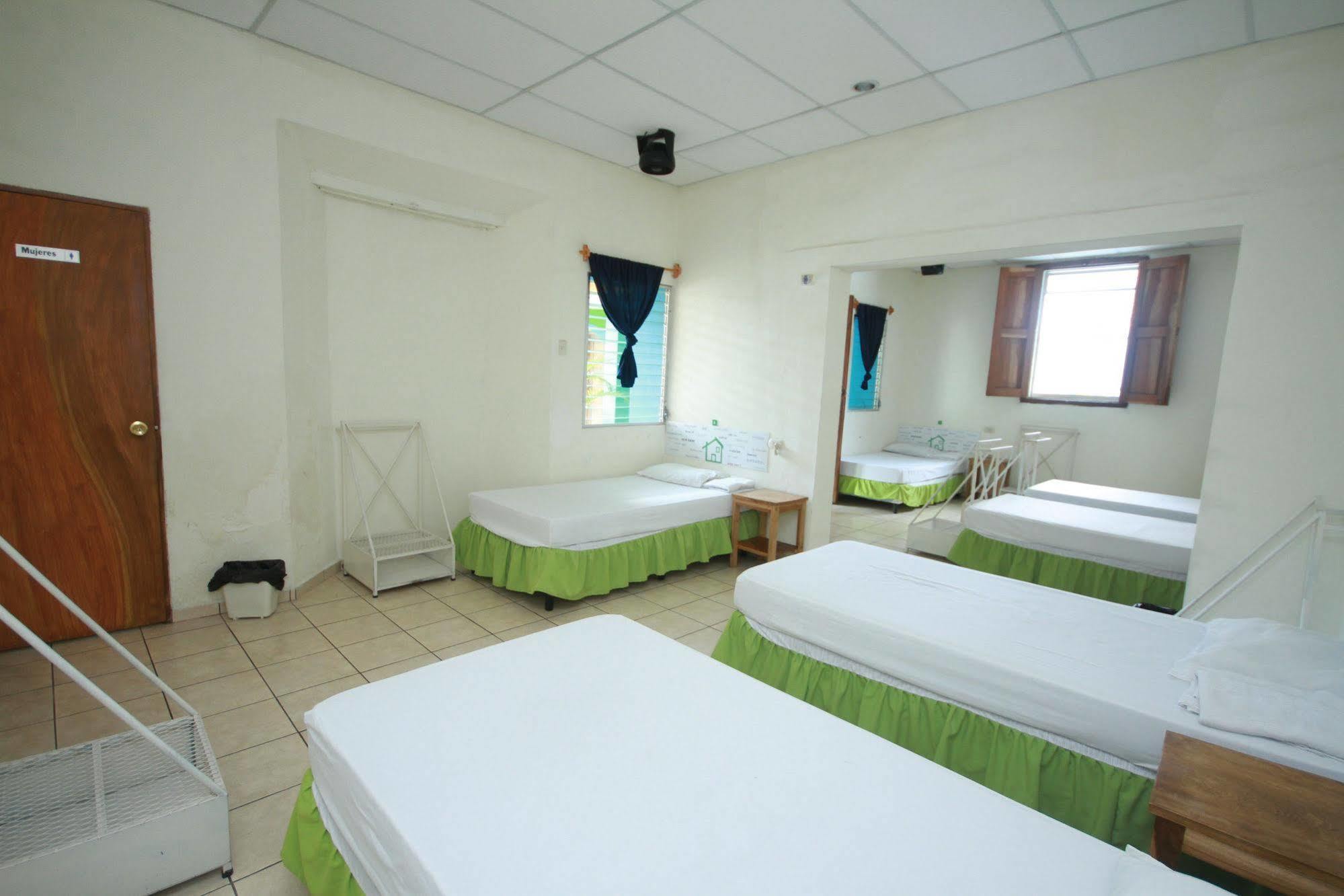 Hostal Casa Verde Santa Ana Luaran gambar